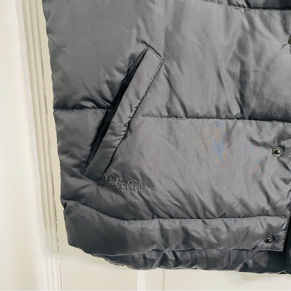 Men’s Cabela’s Navy Blue Premier Northern Goose Down Snap Vest - Picture 3 of 4